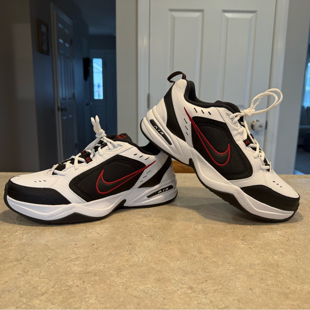 Nike Monarch “Bred” Mens Size 10.5